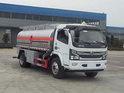 程力威牌CLW5120GJY6型加油车