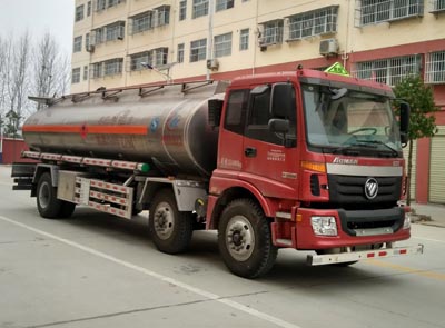 程力威牌CLW5250GYYLB5型铝合金运油车