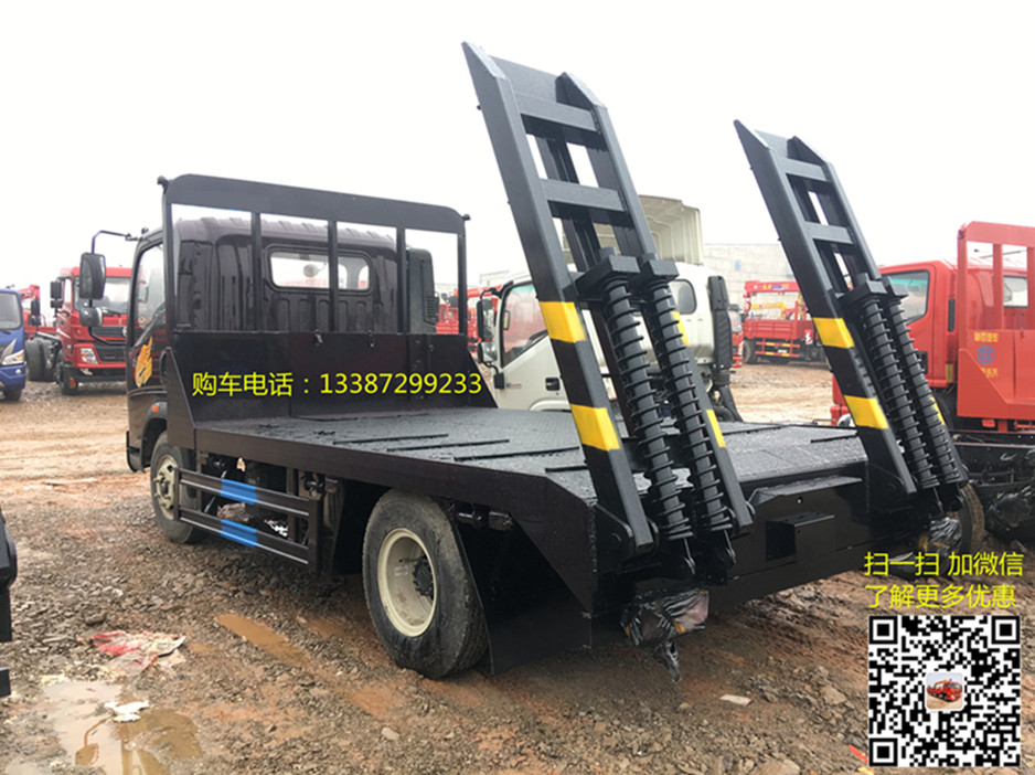 重汽豪曼蓝牌平板运输车.jpg